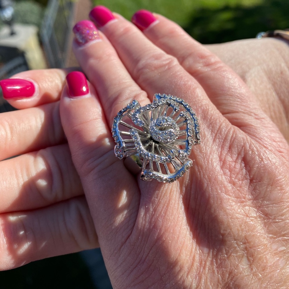 18K Gold Plated Costume Jewelry Ring- Size 8